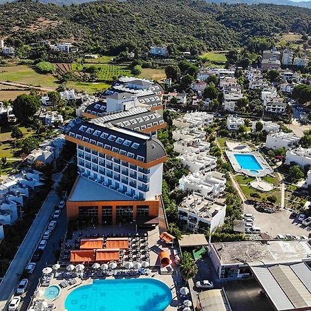 מנבגט Throne Beach Resort & Spa מראה חיצוני תמונה