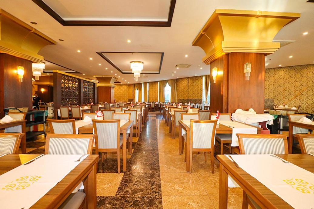 מנבגט Throne Beach Resort & Spa מראה חיצוני תמונה